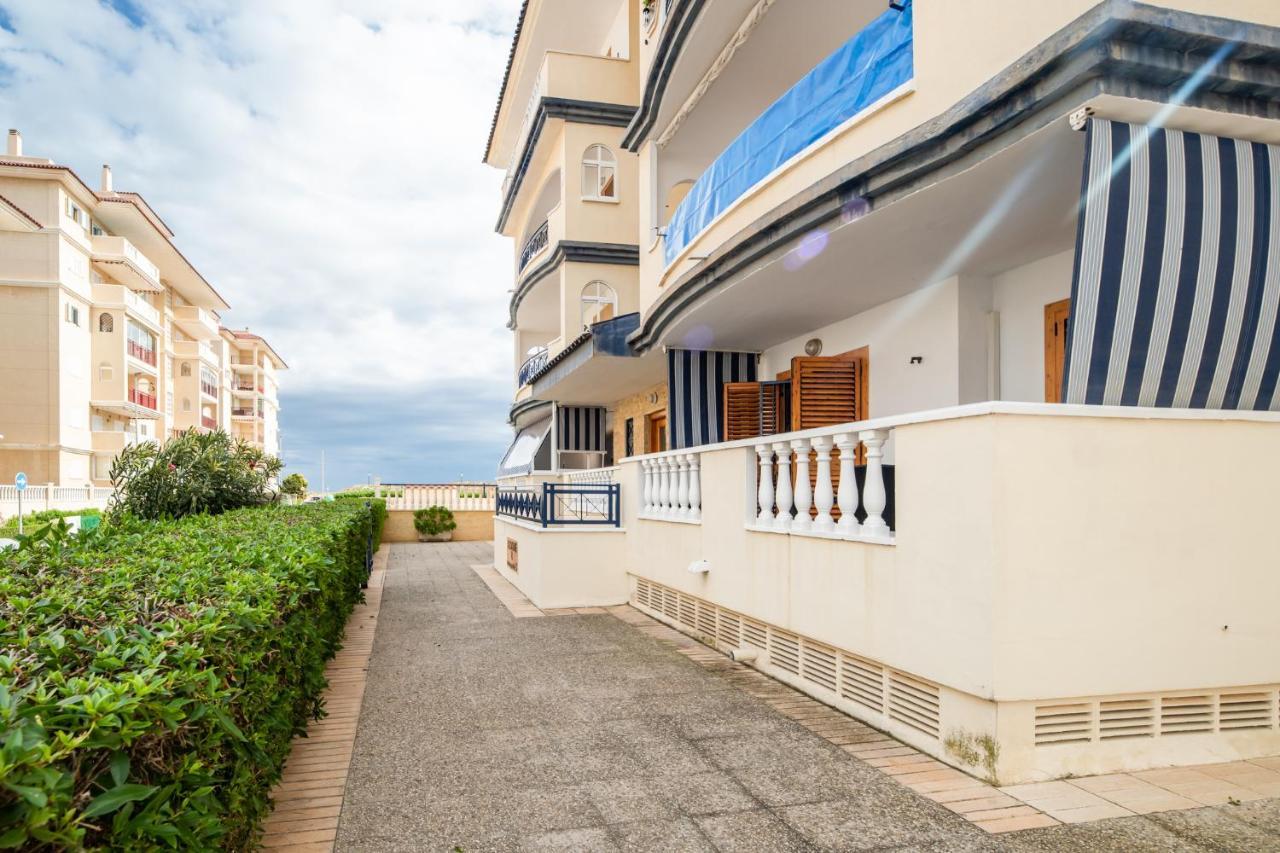 Martas Apartment Torre La Mata Exterior foto